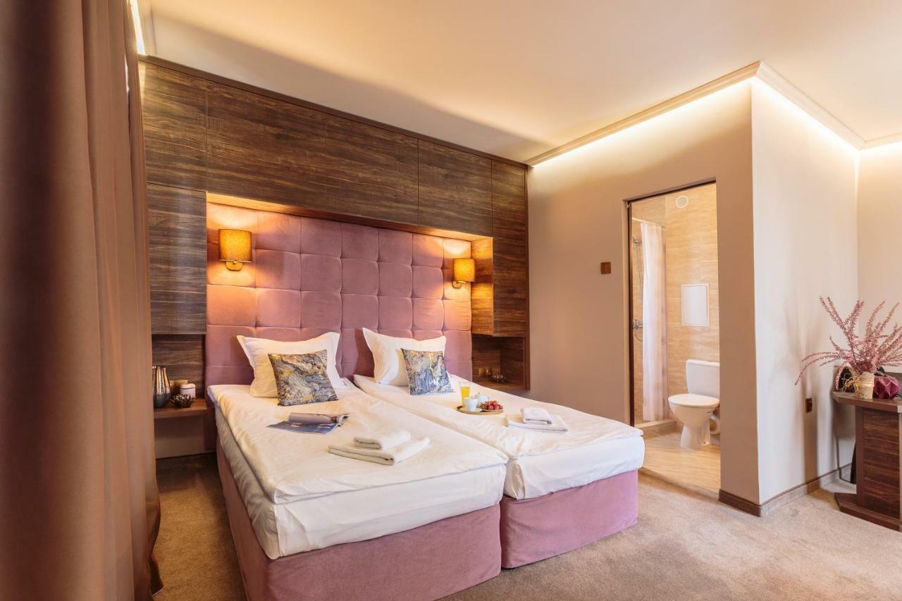 Хотел Микадо 3* Burgas City