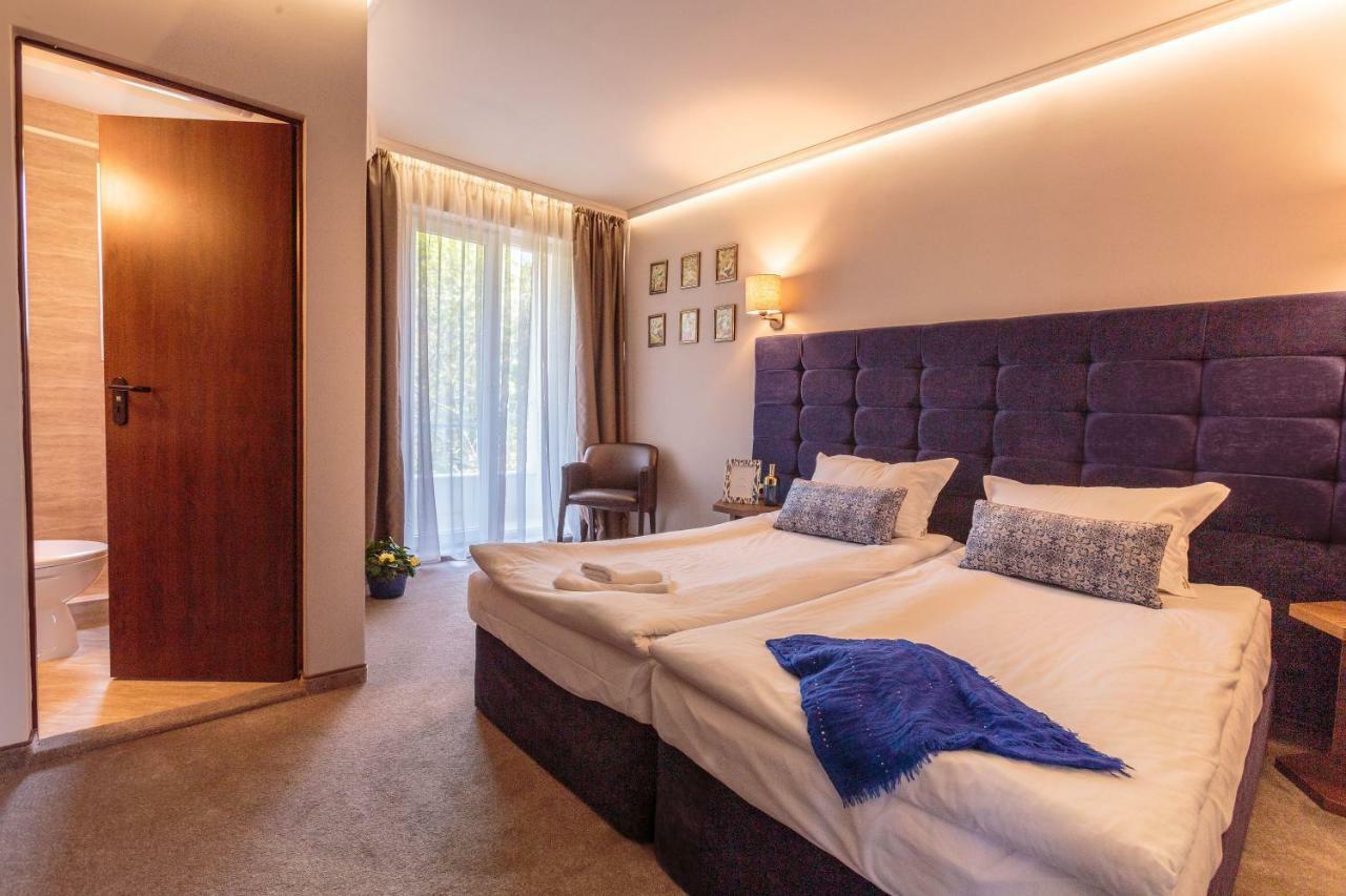 Хотел Микадо Hotel Burgas City