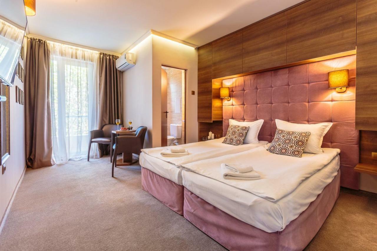 Хотел Микадо 3* Burgas City